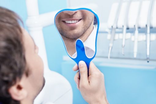 smile mirror dentist treatment
