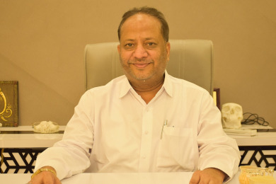 Dr. Arun Chamria