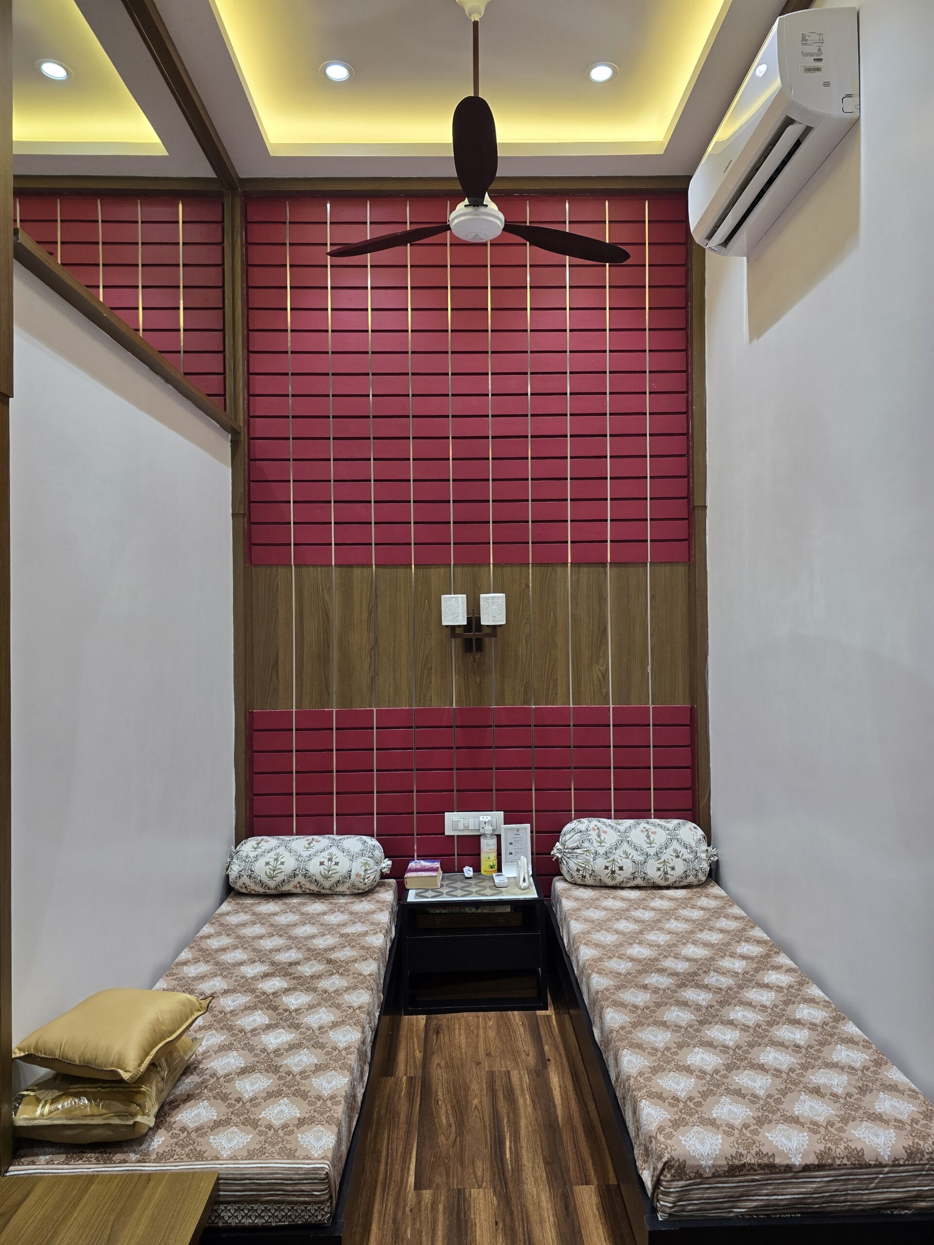 Top rated Royal Dental Clinics Kandivali Interiors